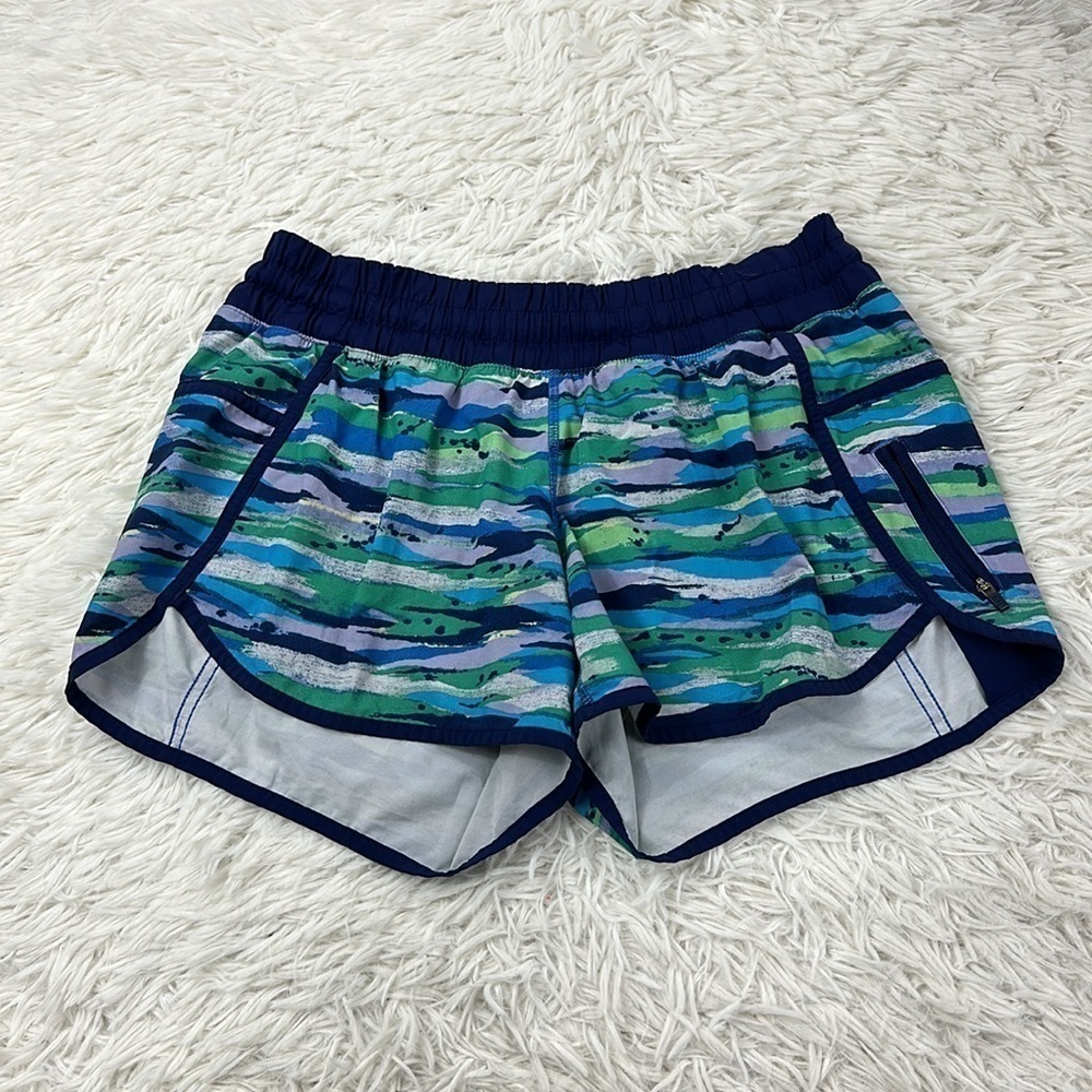 Lululemon Tracker Short Iii Seven Wonders Multi / Hero Blue